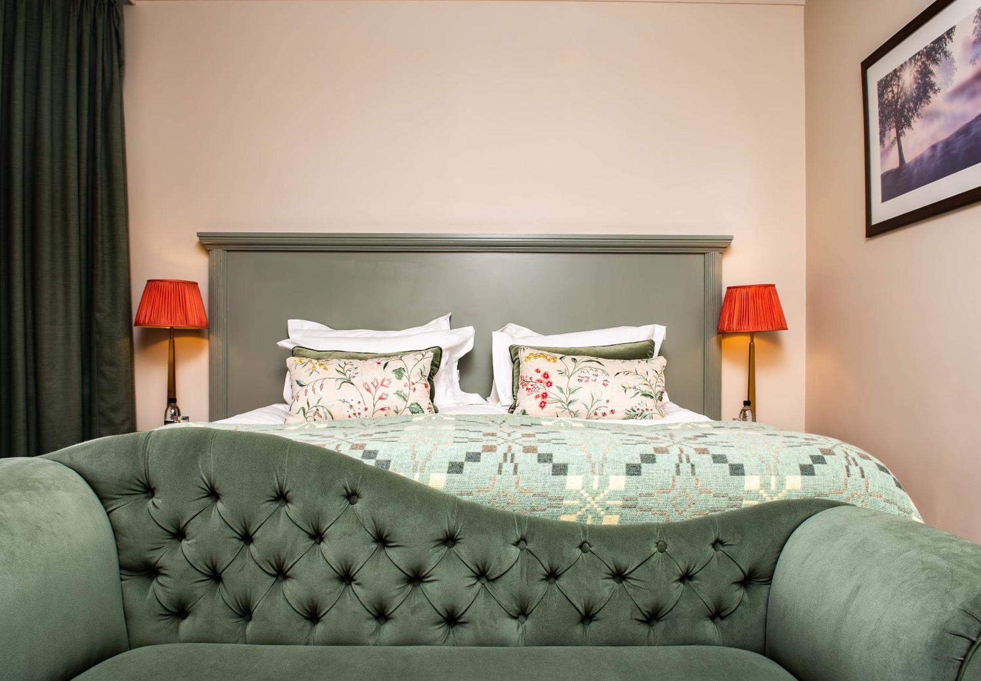Hotel Victoria Robin Hood's Bay Eksteriør billede