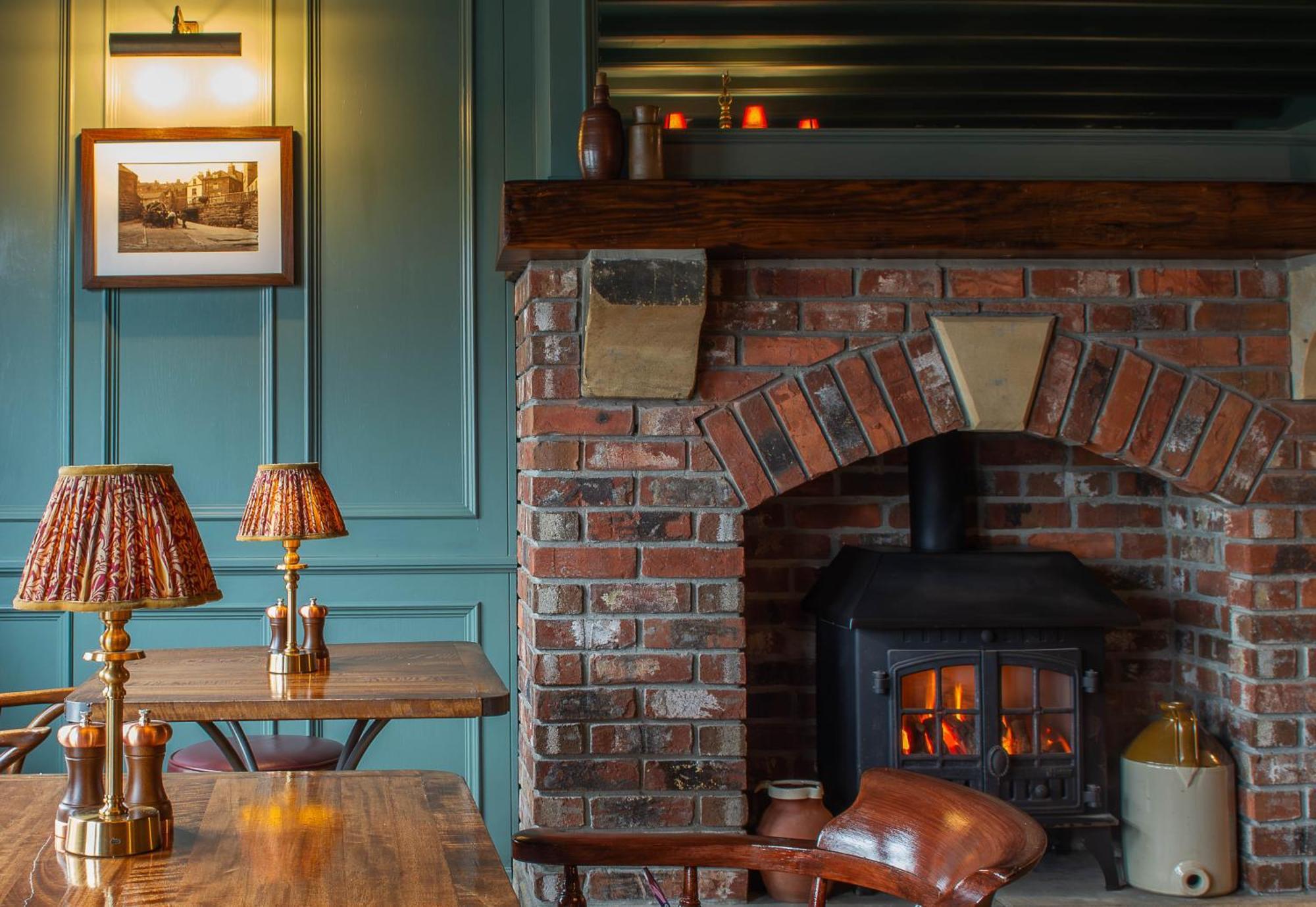 Hotel Victoria Robin Hood's Bay Eksteriør billede