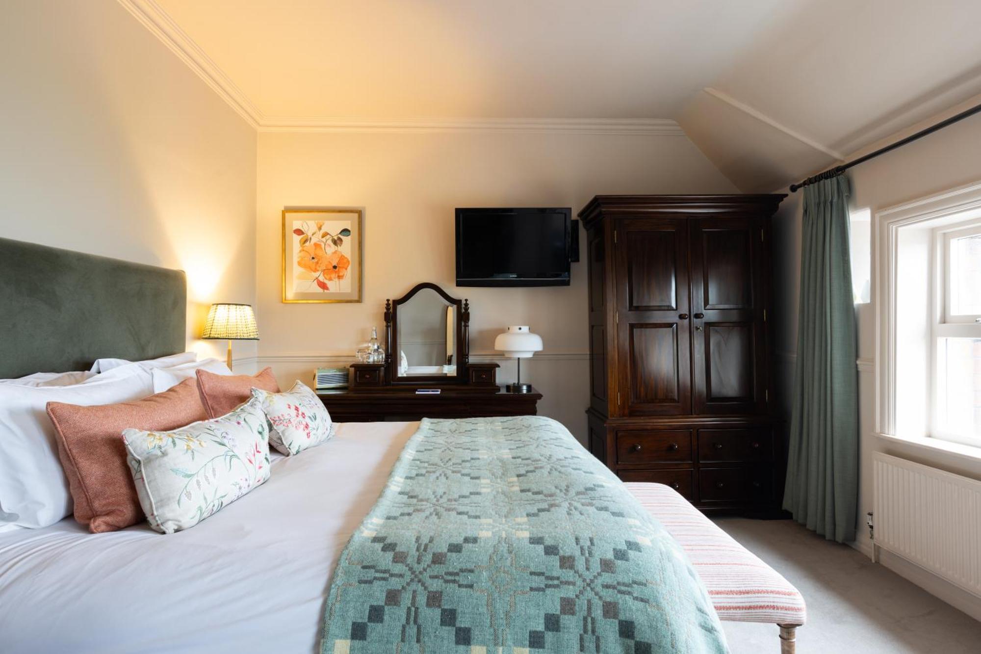Hotel Victoria Robin Hood's Bay Eksteriør billede