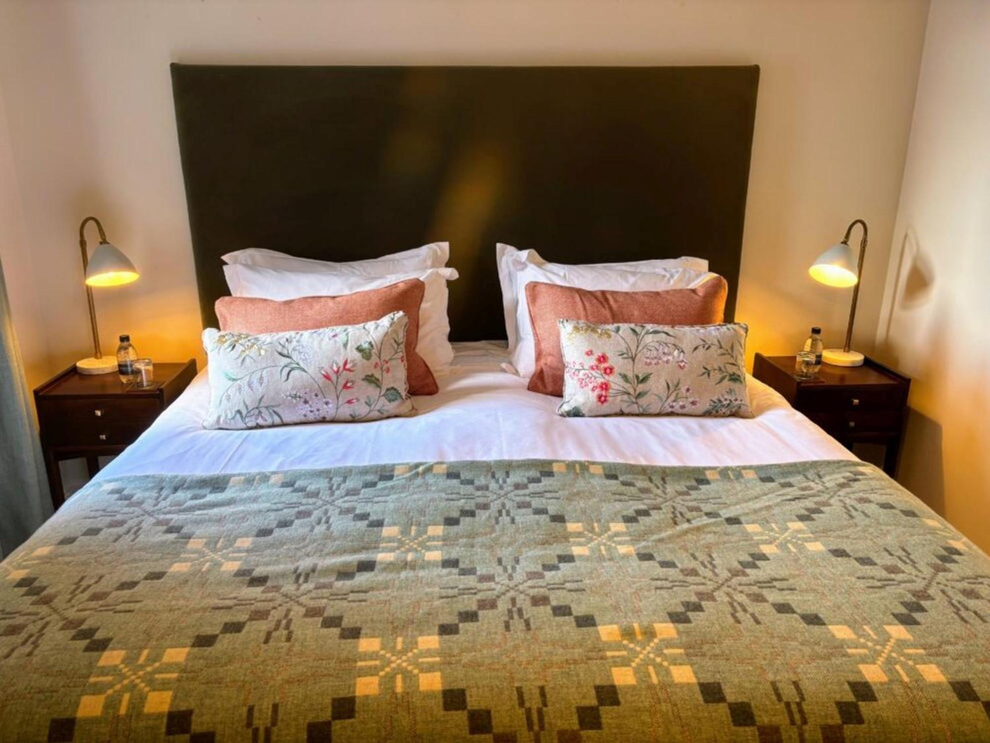 Hotel Victoria Robin Hood's Bay Eksteriør billede
