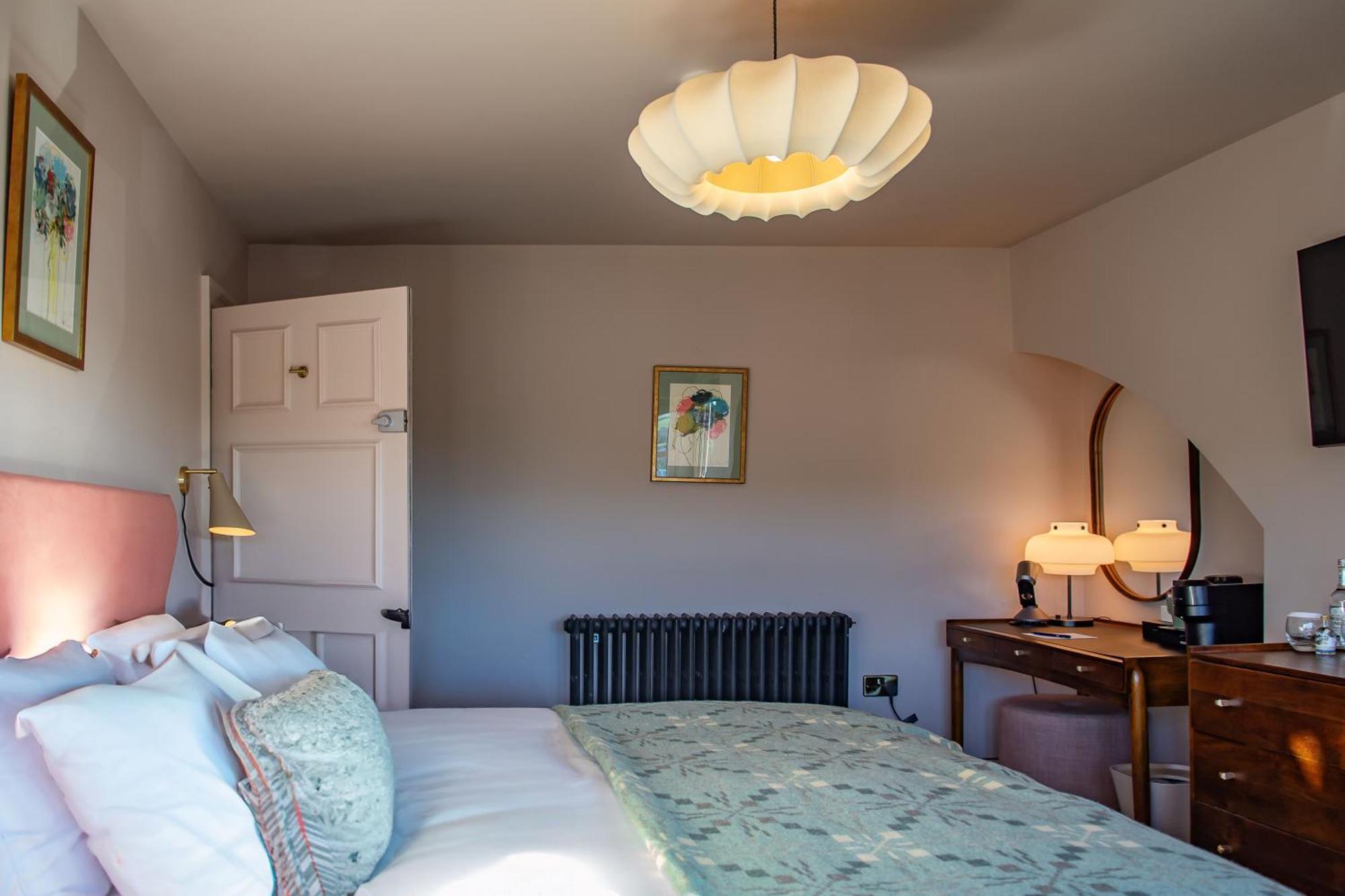 Hotel Victoria Robin Hood's Bay Eksteriør billede