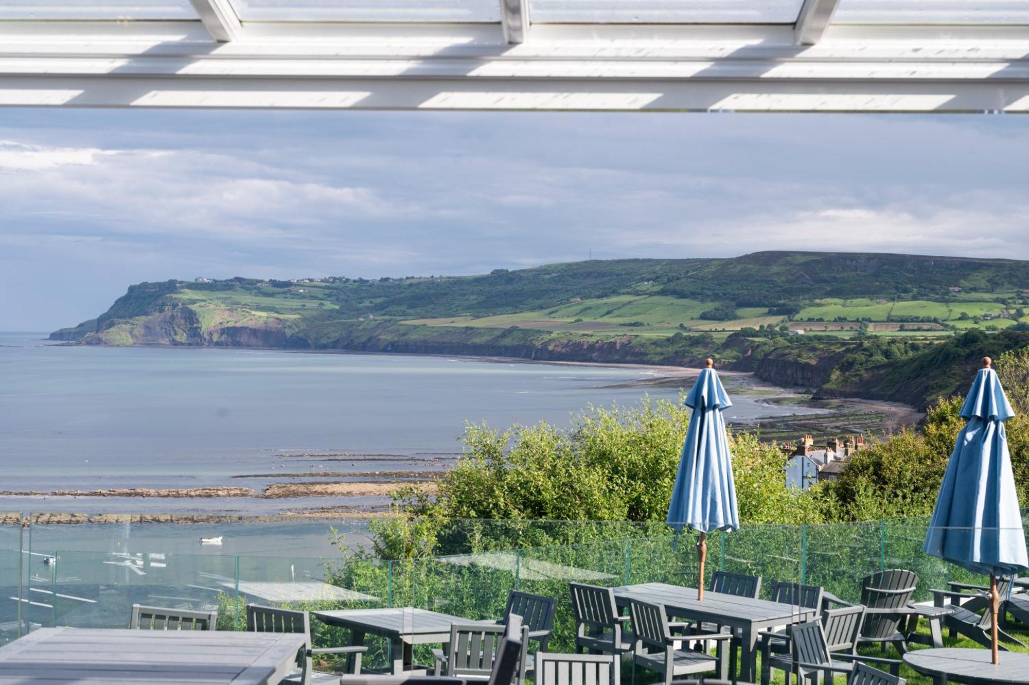 Hotel Victoria Robin Hood's Bay Eksteriør billede